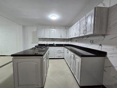 Apartamento en arriendo en Belen, Medellín · foto 2 de 17
