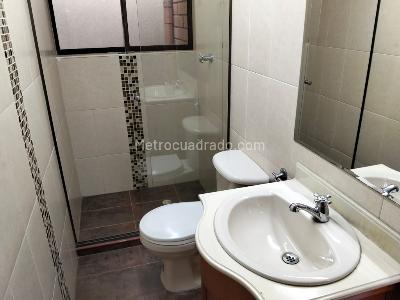 Apartamento en arriendo en Milla De Oro, Medellín · foto 11 de 20