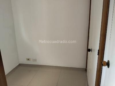 Apartamento en arriendo en Milla De Oro, Medellín · foto 12 de 20