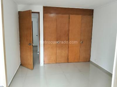 Apartamento en arriendo en Milla De Oro, Medellín · foto 13 de 20