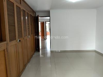Apartamento en arriendo en Milla De Oro, Medellín · foto 16 de 20