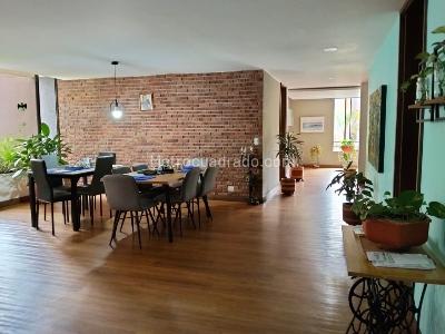 Apartamento de 4 alcobas en venta en El Poblado, Medellín, 186 m² · foto 10 de 16