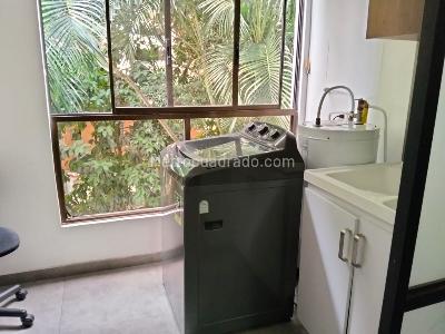 Apartamento de 4 alcobas en venta en El Poblado, Medellín, 186 m² · foto 12 de 16