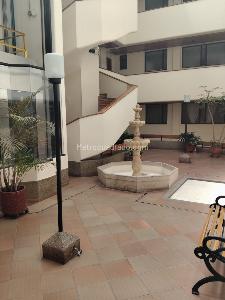 Apartamento en venta en Santa Barbara Central, Bogotá · foto 3 de 18