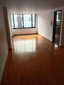 Apartamento en venta en Santa Barbara Central, Bogotá · foto 5 de 18