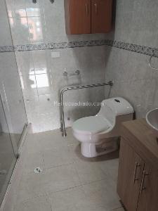 Apartamento en venta en Santa Barbara Central, Bogotá · foto 10 de 18
