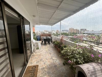 Apartamento de 3 alcobas en venta en San Vicente, Barranquilla, 196 m² · foto 9 de 17