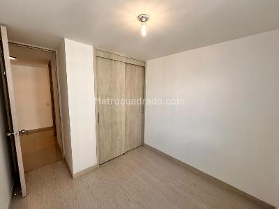 Apartamento de 3 alcobas en arriendo en Hospital, Sabaneta, 67 m² · foto 7 de 18