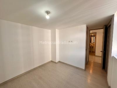 Apartamento de 3 alcobas en arriendo en Hospital, Sabaneta, 67 m² · foto 9 de 18
