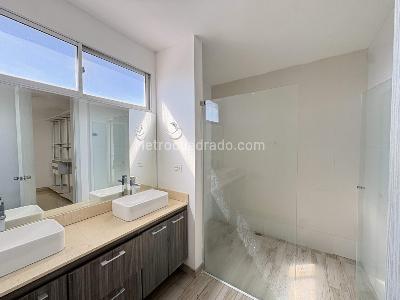 Apartamento en arriendo en Altos De Riomar, Barranquilla · foto 13 de 19