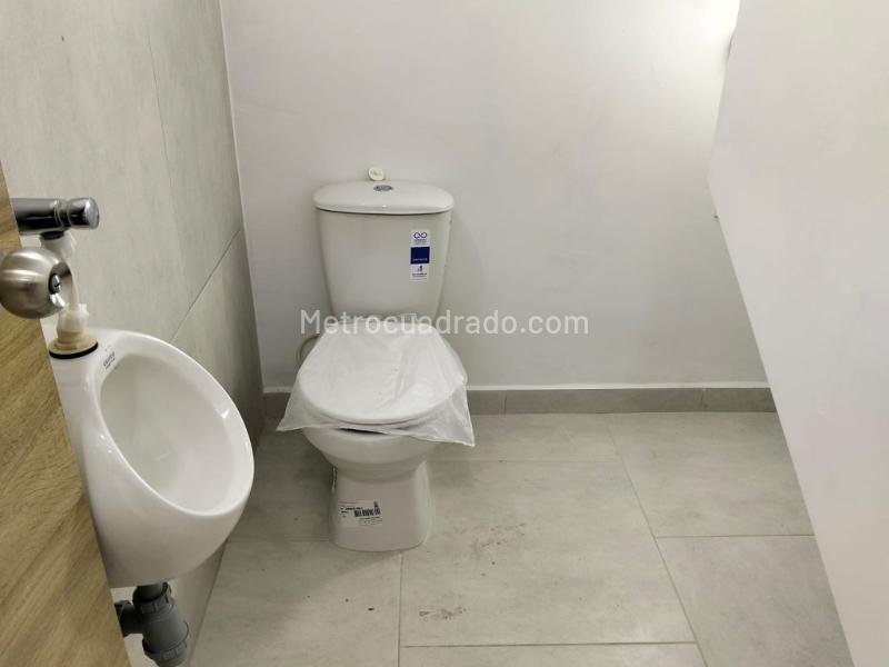 Local Comercial en Arriendo, Alcala Guanteros, Envigado - Más