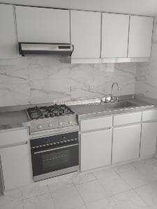 Apartamento en venta en Santa Barbara Central, Bogotá · foto 6 de 18