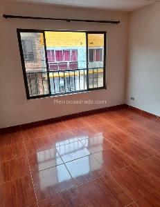 Apartamento de 3 alcobas en venta en La Nubia, Medellín, 55 m² · foto 3 de 10