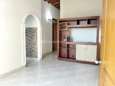 Apartamento de 3 alcobas en venta en Maria Auxiliadora, Sabaneta, 60 m² · foto 2 de 18