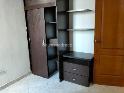 Apartamento de 3 alcobas en venta en Maria Auxiliadora, Sabaneta, 60 m² · foto 8 de 18