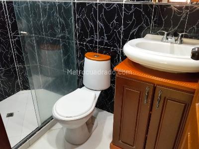 Apartamento de 3 alcobas en venta en Maria Auxiliadora, Sabaneta, 60 m² · foto 11 de 18