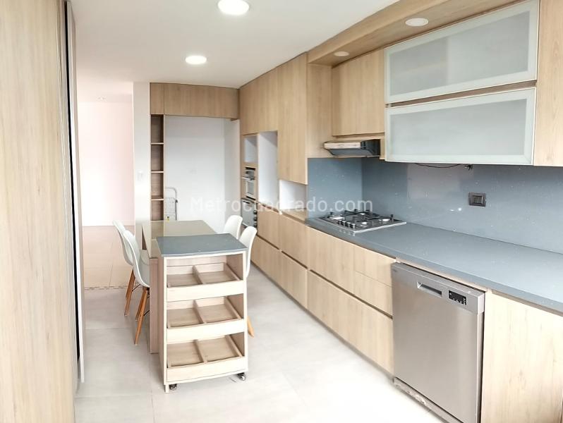 Piso – Envigado - Vista 2