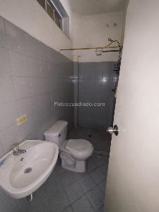 Casa de 3 alcobas en arriendo en Bombona, Medellín, 105 m² · foto 7 de 14