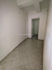 Casa de 3 alcobas en arriendo en Bombona, Medellín, 105 m² · foto 10 de 14