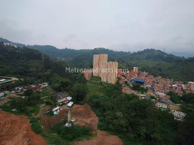 Apartamento de 3 alcobas en arriendo en San Jose, Sabaneta, 85 m² · foto 11 de 16