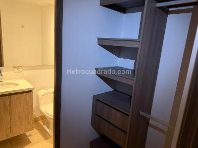 Apartamento en venta en Zuñiga, Envigado · foto 2 de 20