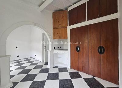 Apartamento en arriendo en Belen, Medellín · foto 2 de 14