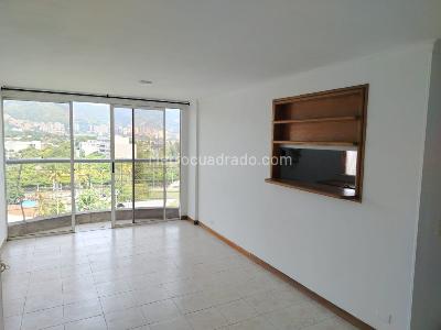 Apartment for rent in Patio Bonito, Medellín