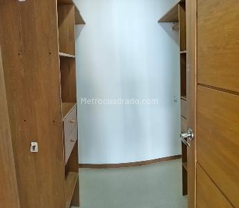 Apartamento de 3 alcobas en arriendo en Loma Linda, Sabaneta, 113 m² · foto 15 de 20