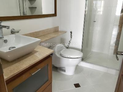Apartamento de 3 alcobas en arriendo en Loma Linda, Sabaneta, 113 m² · foto 16 de 20