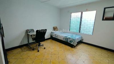 Casa de 5 alcobas en venta en Paraiso, Barranquilla, 236 m² · foto 14 de 19