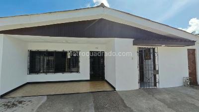 Casa de 5 alcobas en venta en Paraiso, Barranquilla, 236 m² · foto 5 de 19