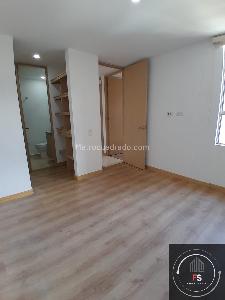 Apartamento de 3 alcobas en arriendo en Loma De San Jose, Sabaneta, 105 m² · foto 16 de 20