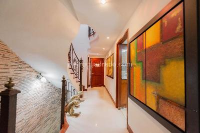 Casa de 4 alcobas en venta en Loma De Las Brujas, Envigado, 282 m² · foto 6 de 20