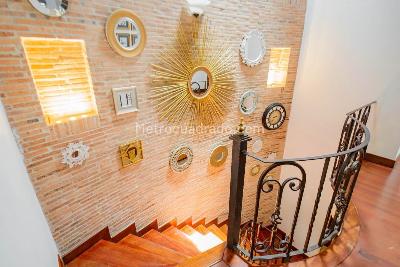 Casa de 4 alcobas en venta en Loma De Las Brujas, Envigado, 282 m² · foto 7 de 20