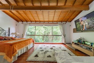 Casa de 4 alcobas en venta en Loma De Las Brujas, Envigado, 282 m² · foto 10 de 20