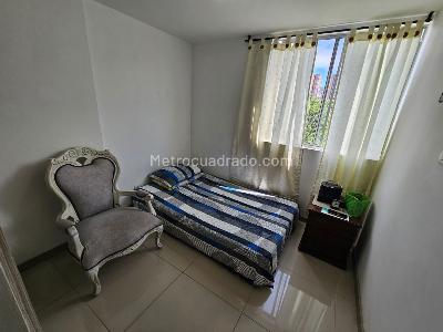Apartamento de 3 alcobas en venta en Centro Comercial Mayorca, Sabaneta, 74 m² · foto 4 de 15
