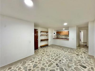 Apartaestudio en venta en Laureles, Medellín, 60 m² · foto 12 de 17