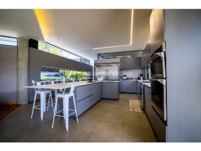 Casa de 5 alcobas en venta en Alto De Las Palmas, Envigado, 1900 m² · foto 11 de 20