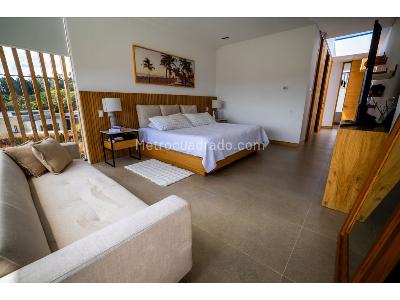 Casa de 5 alcobas en venta en Alto De Las Palmas, Envigado, 1900 m² · foto 15 de 20