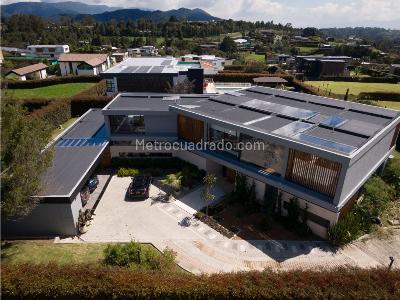 Casa de 5 alcobas en venta en Alto De Las Palmas, Envigado, 1900 m² · foto 4 de 20