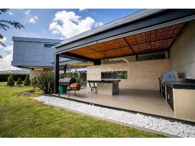 Casa de 5 alcobas en venta en Alto De Las Palmas, Envigado, 1900 m² · foto 6 de 20