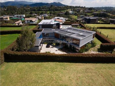 Casa de 5 alcobas en venta en Alto De Las Palmas, Envigado, 1900 m² · foto 8 de 20