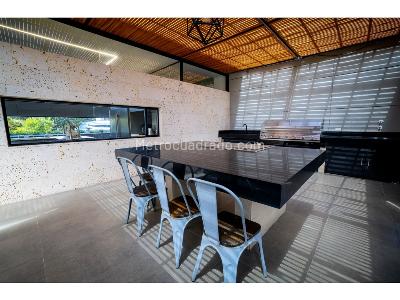 Casa de 5 alcobas en venta en Alto De Las Palmas, Envigado, 1900 m² · foto 9 de 20