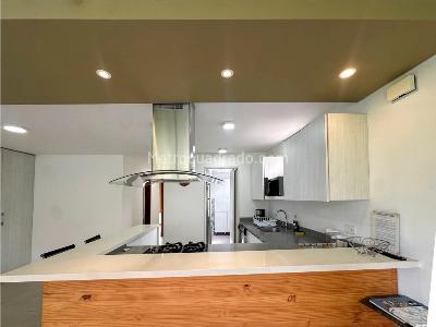 Apartamento en venta en El Poblado, Medellín · foto 9 de 18