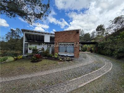 Casa de 4 alcobas en venta en Las Palmas, Envigado · foto 5 de 20