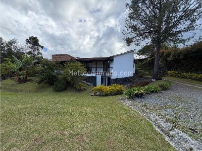 Casa de 4 alcobas en venta en Las Palmas, Envigado · foto 8 de 20