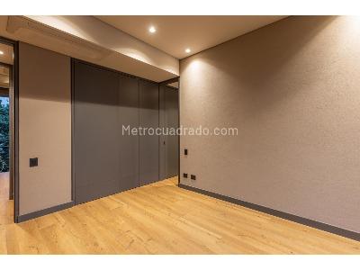 Apartamento de 2 alcobas en venta en El Poblado, Medellín, 140 m² · foto 10 de 18