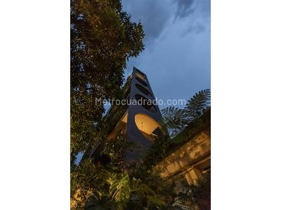 Apartamento de 2 alcobas en venta en El Poblado, Medellín, 140 m² · foto 11 de 18