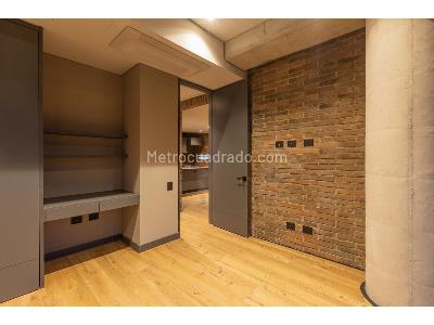 Apartamento de 2 alcobas en venta en El Poblado, Medellín, 140 m² · foto 13 de 18