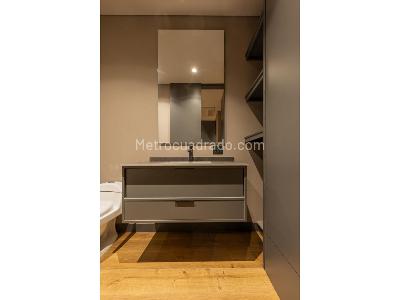 Apartamento de 2 alcobas en venta en El Poblado, Medellín, 140 m² · foto 15 de 18